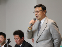 塩治会長